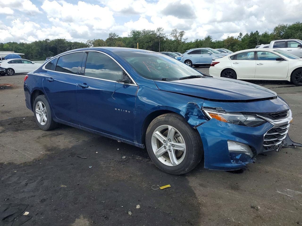 2019 Chevrolet Malibu Ls - Фото 4
