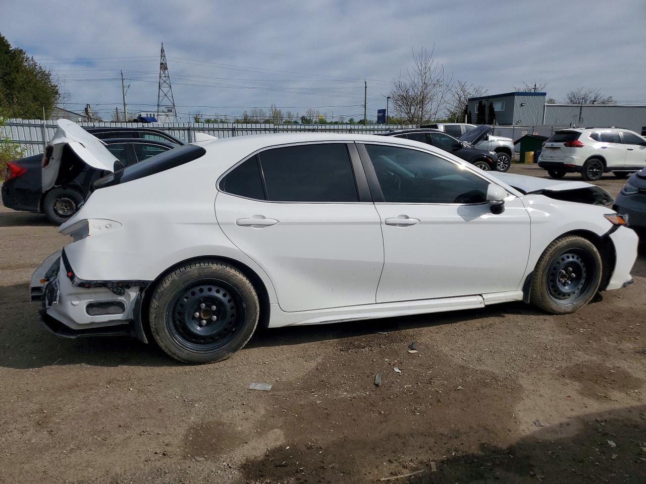 2023 Toyota Camry Xle - Фото 3