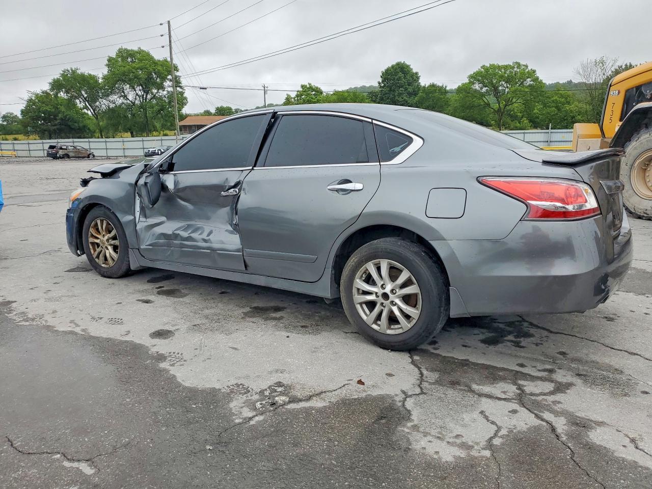 2015 Nissan Altima 2.5 S - Фото 2