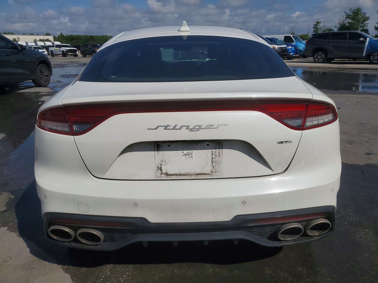 2023 Kia Stinger Gt Line - Image 6