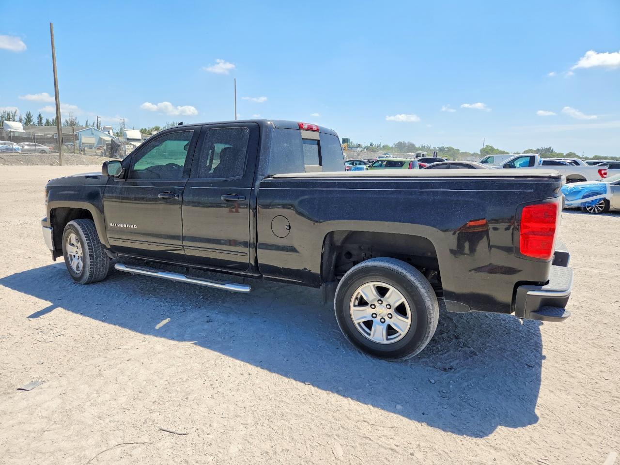 2015 Chevrolet Silverado C1500 Lt - Image 2
