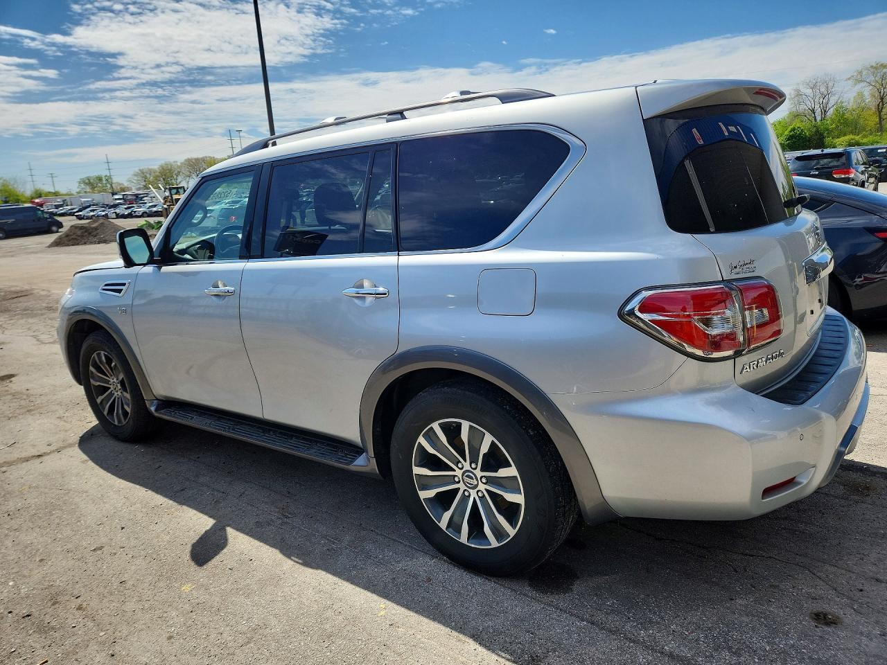 2019 Nissan Armada Sl - Фото 2