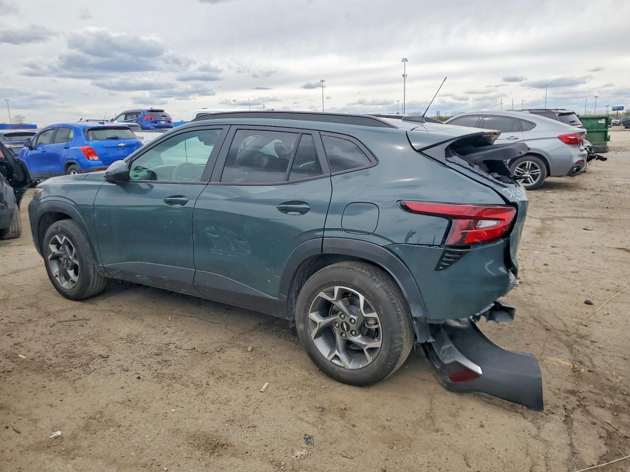2025 Chevrolet Trax 1Lt - Image 2