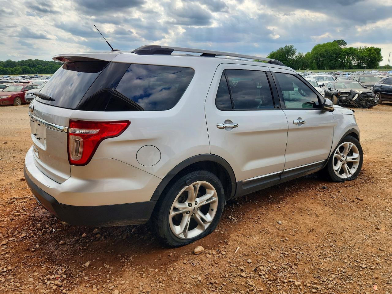 2011 Ford Explorer Limited - Image 3