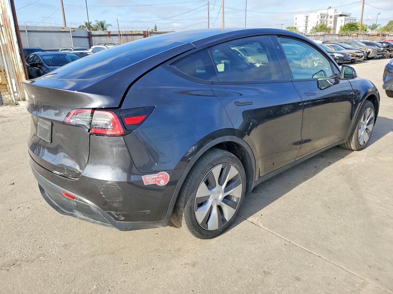 2024 Tesla Model Y - Image 3