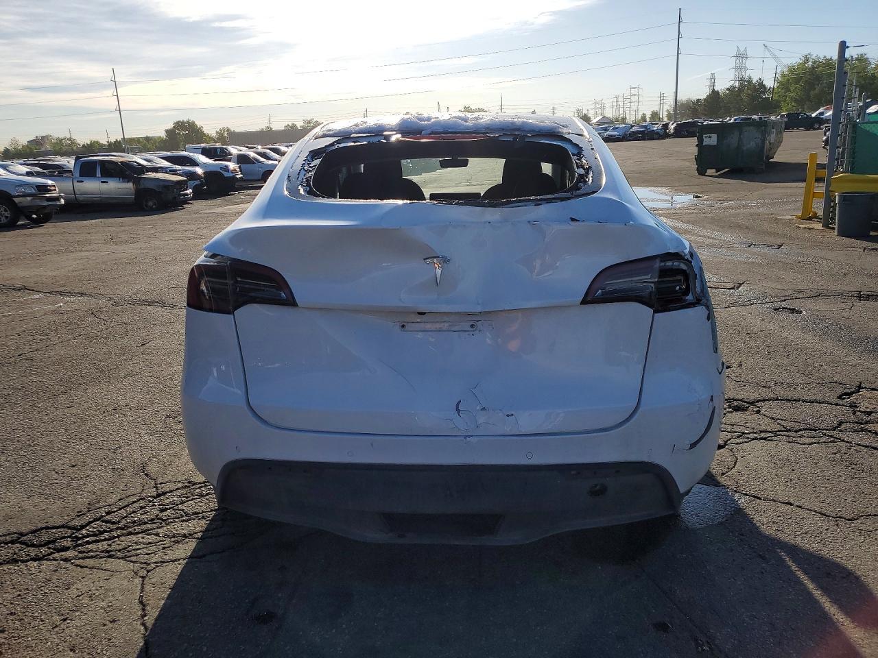 2022 Tesla Model Y - Image 6