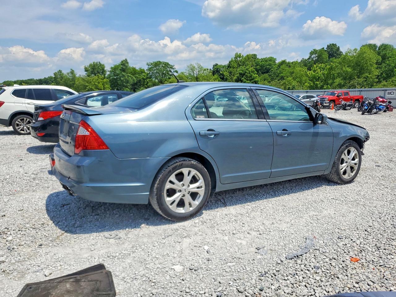 2012 Ford Fusion Se - Image 3