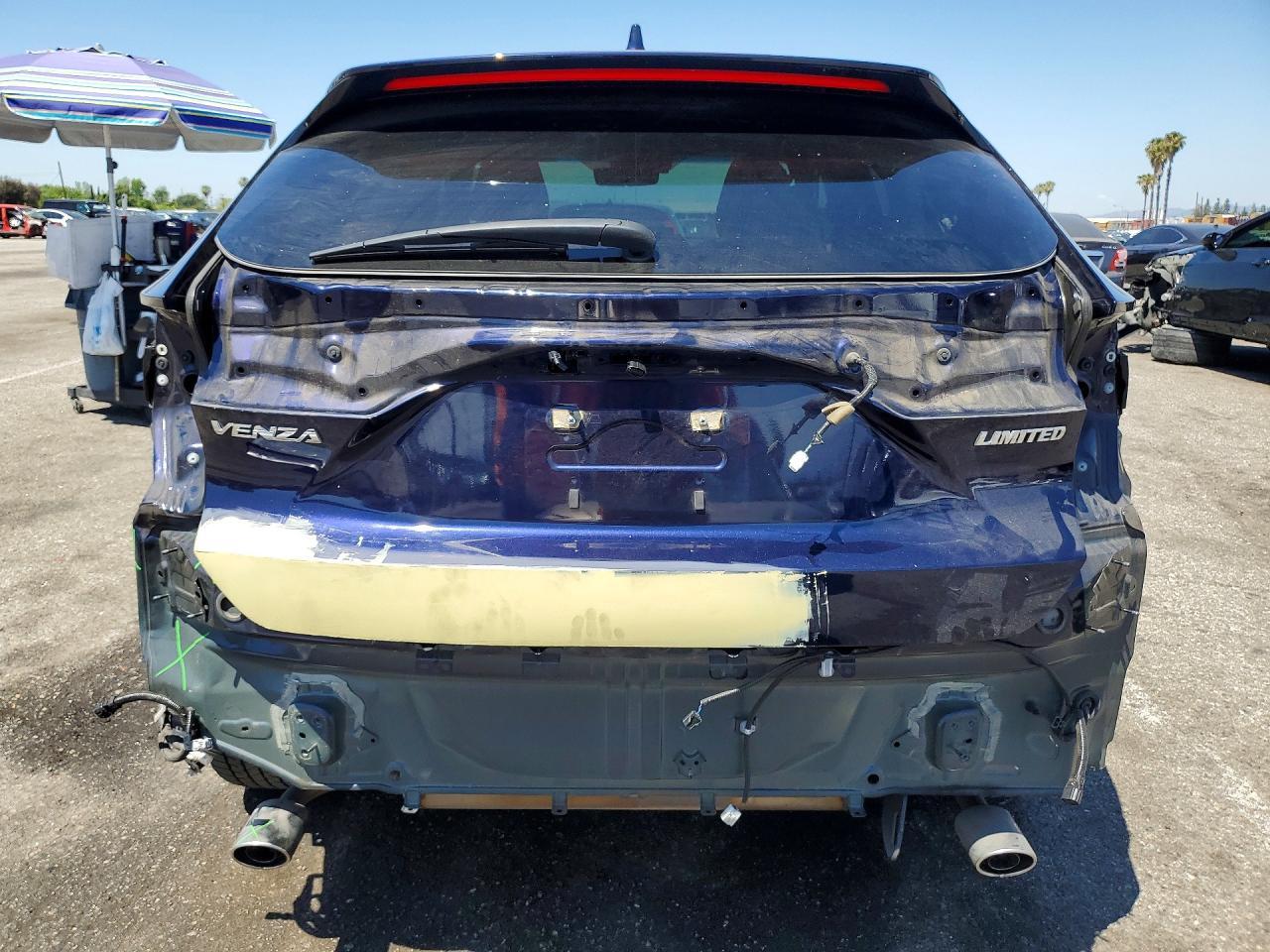 2023 Toyota Venza Limited - Фото 6