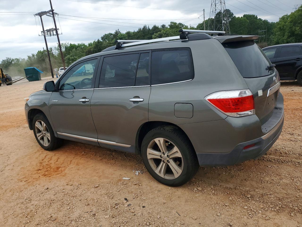 2011 Toyota Highlander Limited - Image 2