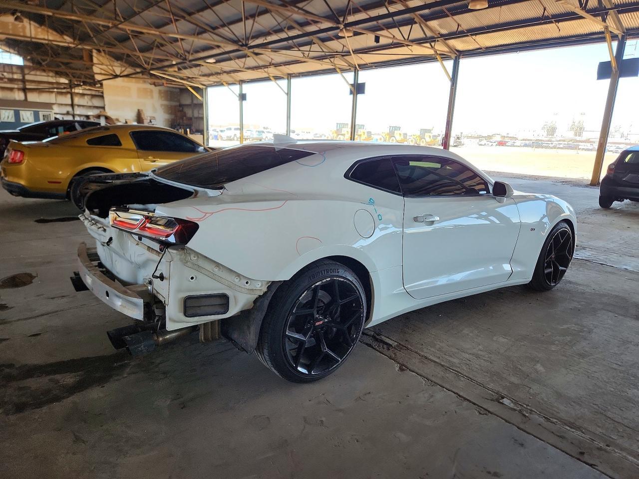 2016 Chevrolet Camaro Ss - Фото 3