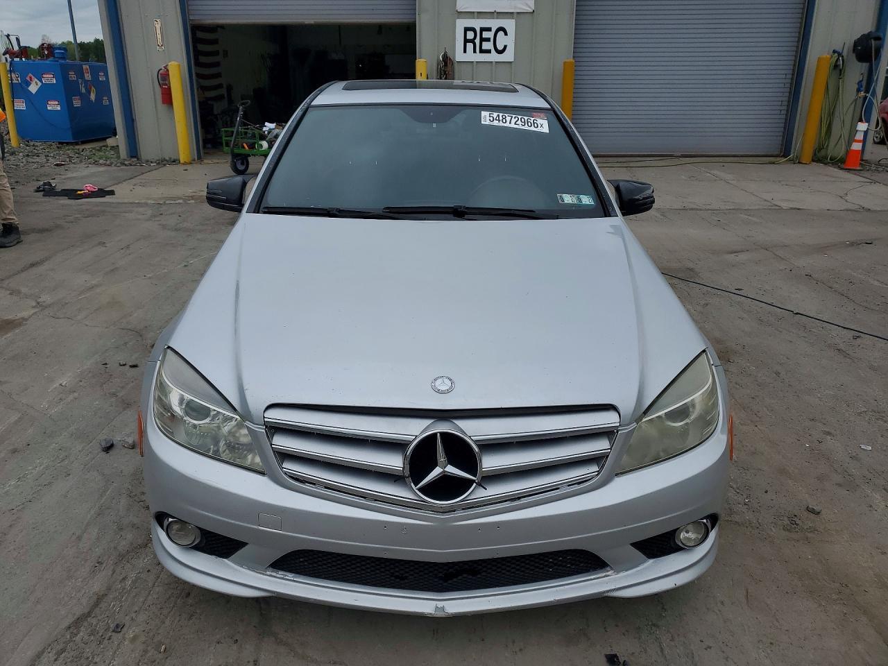 2010 Mercedes-Benz C 300 4Matic - Image 5