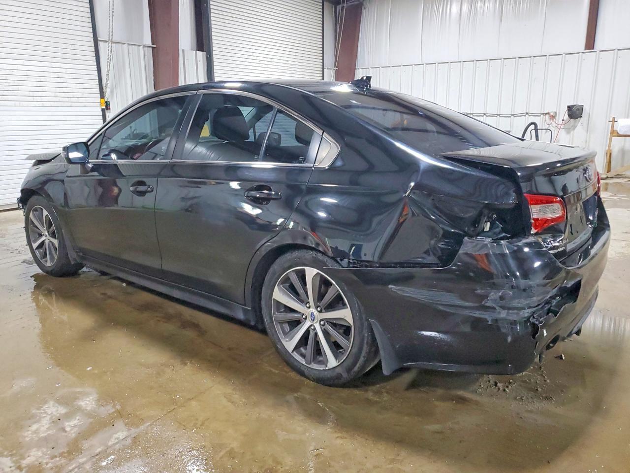 2016 Subaru Legacy 3.6R Limited - Фото 2