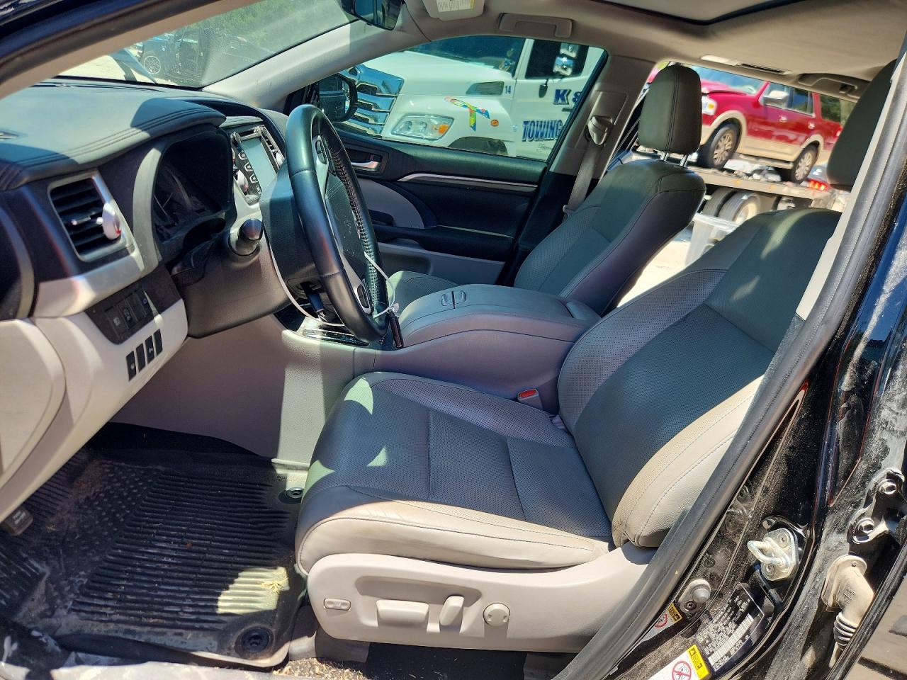 2019 Toyota Highlander Limited - Image 7
