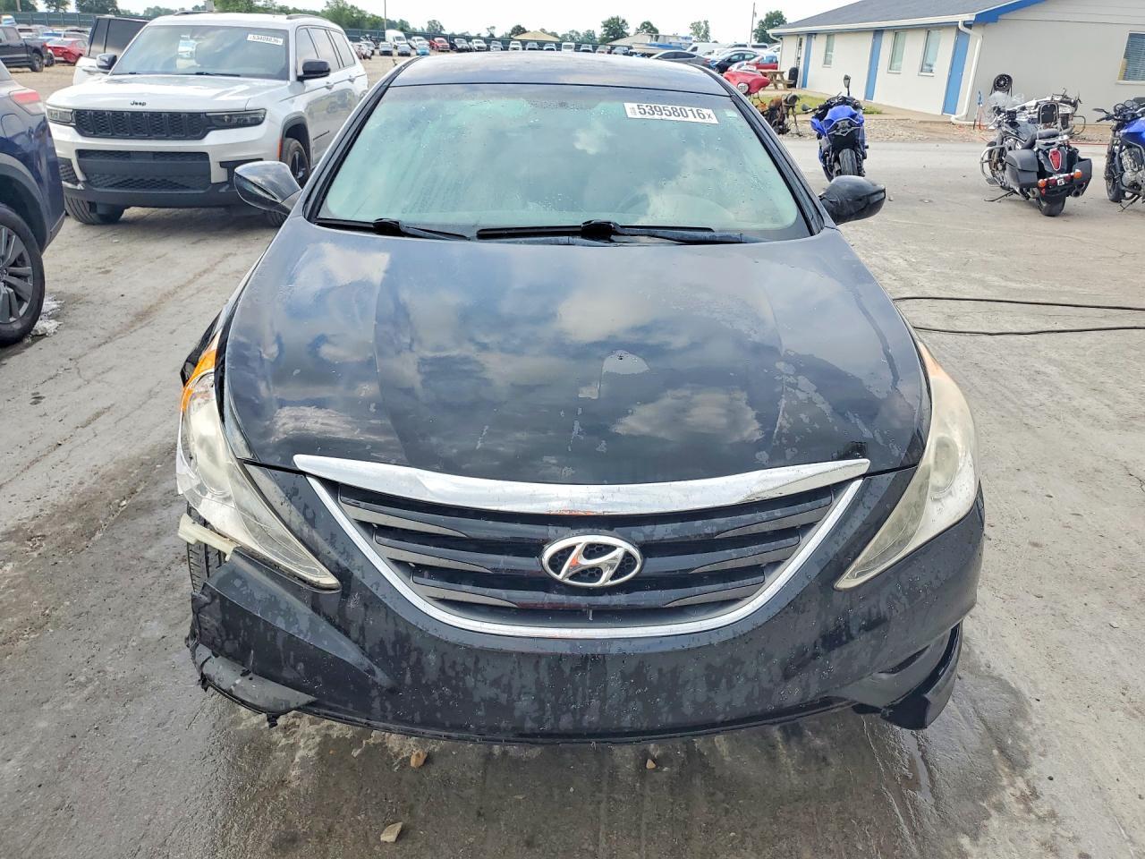 2014 Hyundai Sonata Gls - Image 5