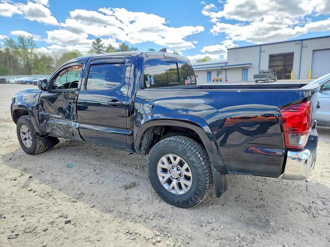 2018 Toyota Tacoma Sr5 V6 - Фото 2