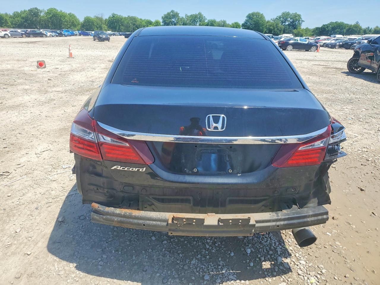 2017 Honda Accord Lx - Фото 6