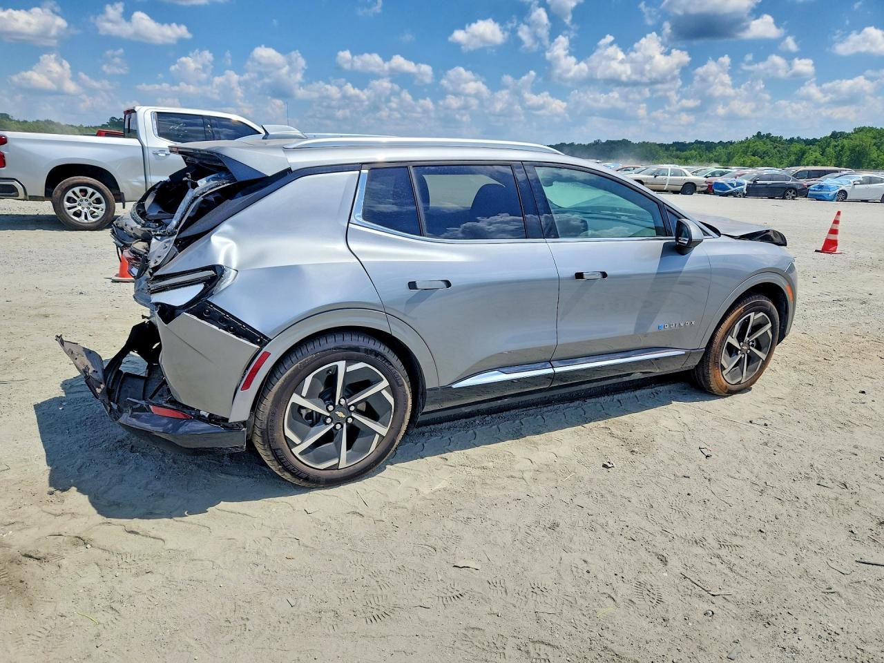 2025 Chevrolet Equinox Lt - Фото 3