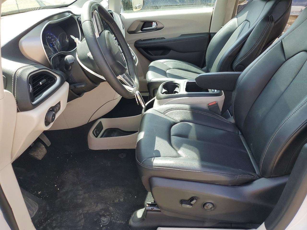 2024 Chrysler Pacifica Touring L - Фото 7