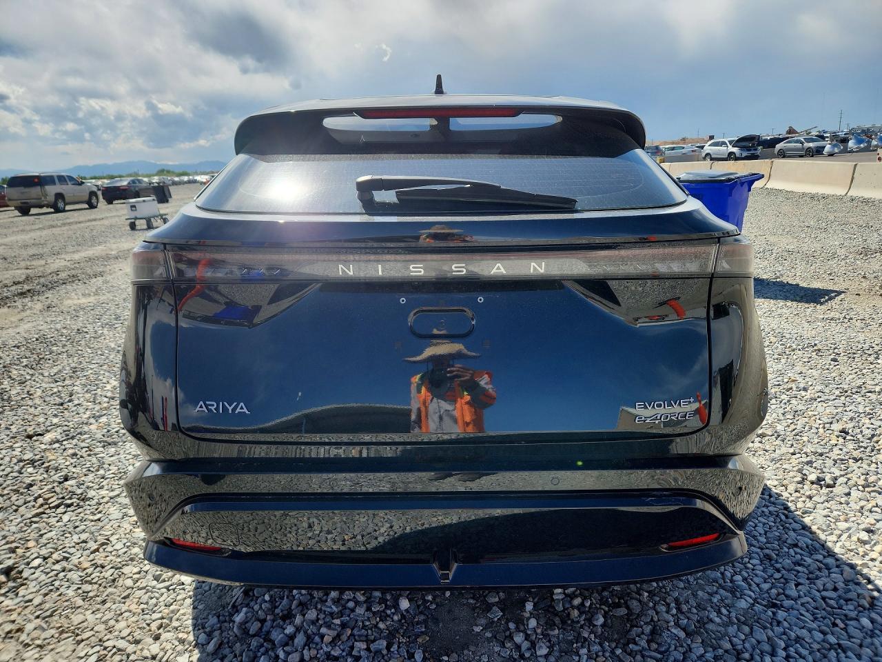 2024 Nissan Ariya Empower + - Фото 6