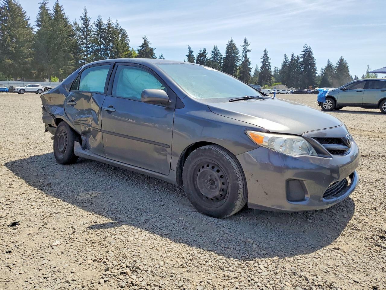 2011 Toyota Corolla Le - Image 4