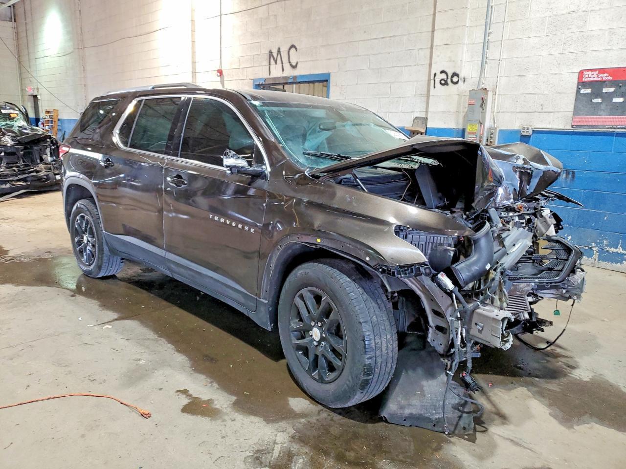 2018 Chevrolet Traverse Lt - Image 4