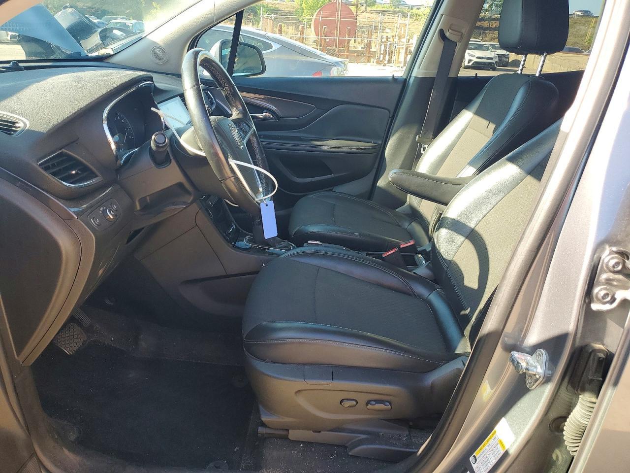 2019 Buick Encore Sport Touring - Image 7