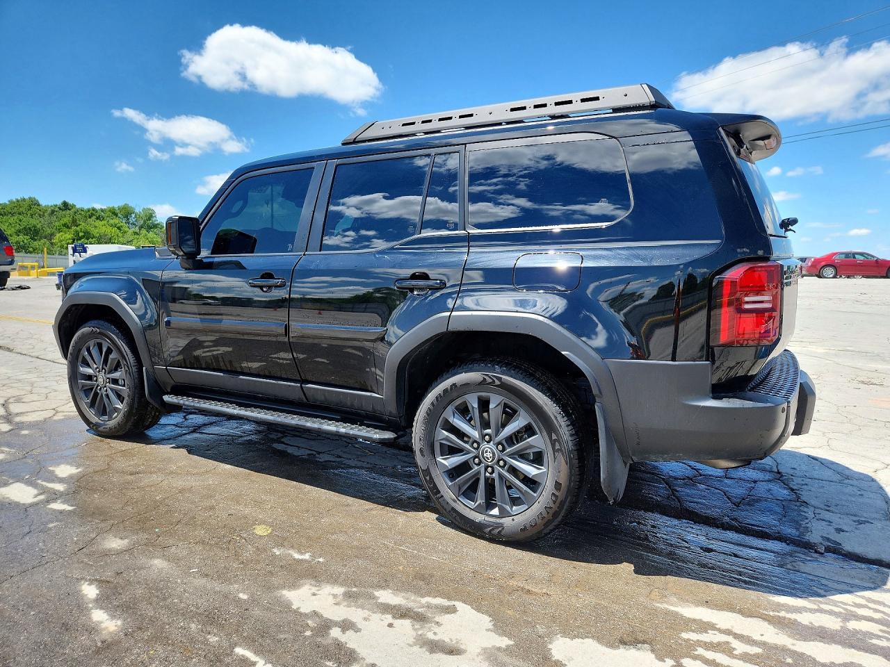 2025 Toyota Land Cruiser Base - Image 2