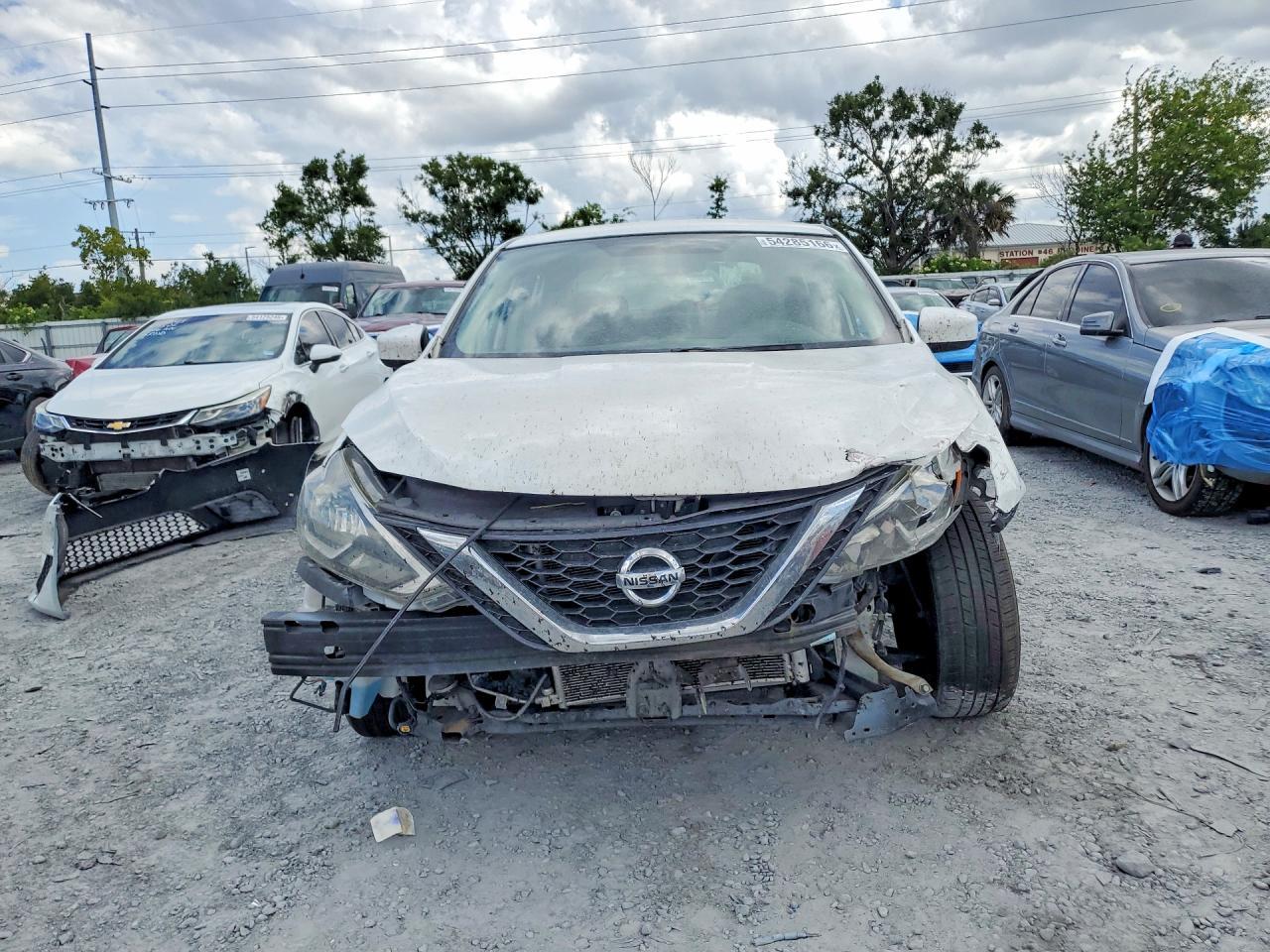 2018 Nissan Sentra S - Фото 5