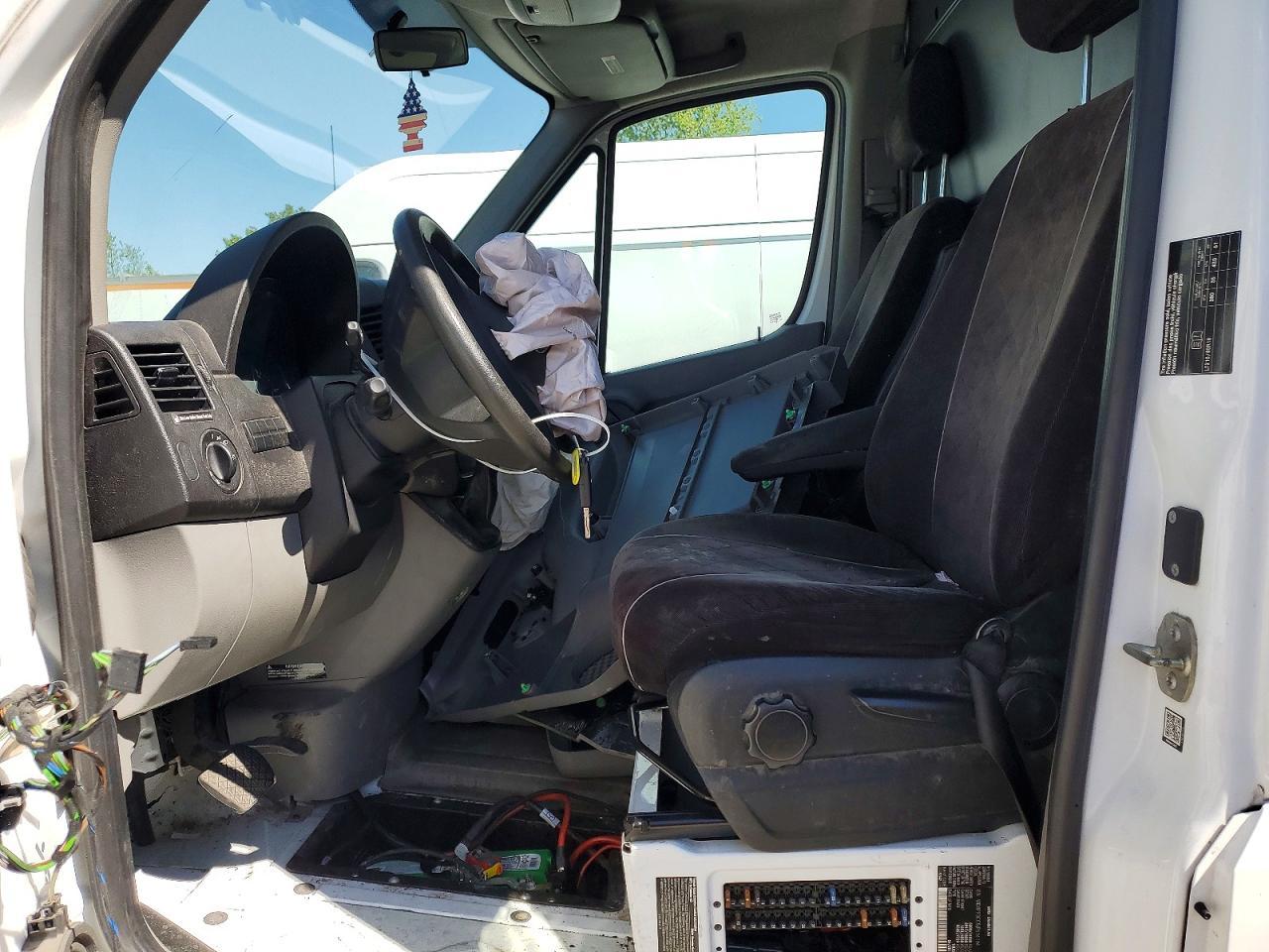 2018 Mercedes-Benz Sprinter 3500 - Фото 7
