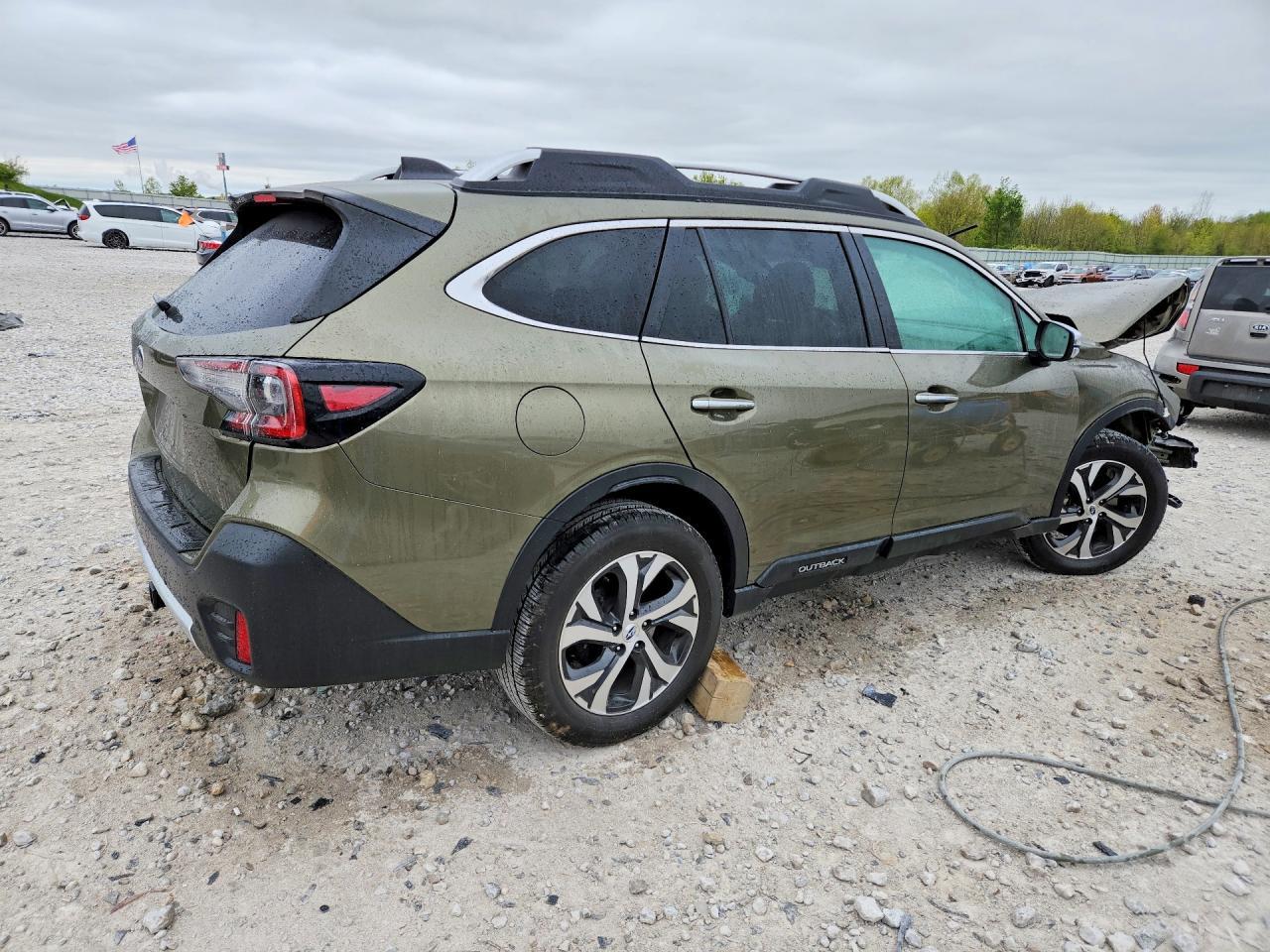 2022 Subaru Outback Touring - Фото 3