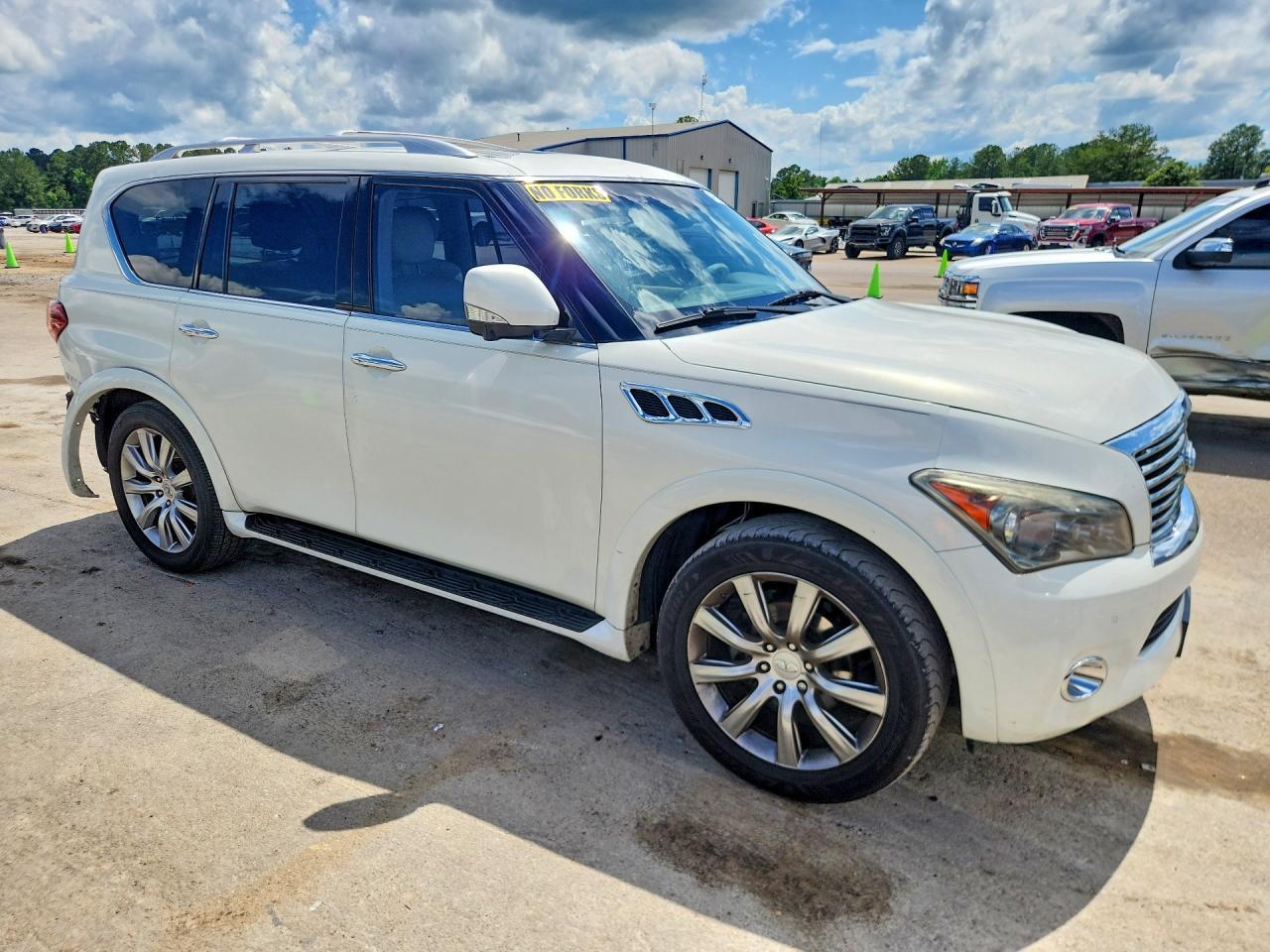 2011 Infi Qx56 - Фото 4
