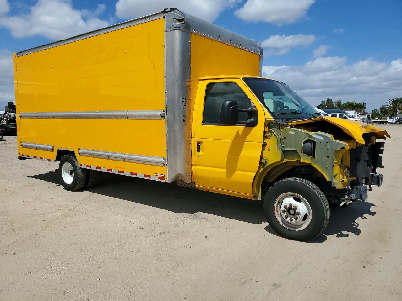 2022 Ford E-350 Box Truck ** R & D * Pri Fleet ** - Фото 4