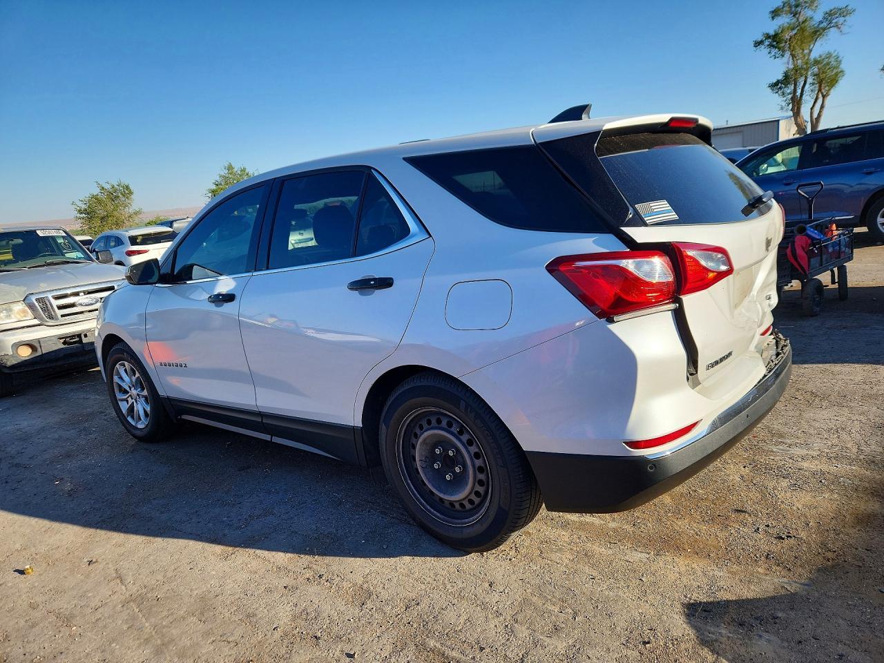 2019 Chevrolet Equinox Lt - Image 2