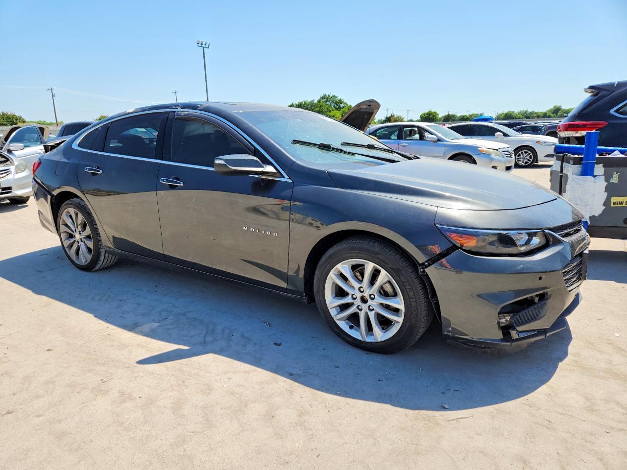 2017 Chevrolet Malibu Premier - Фото 4