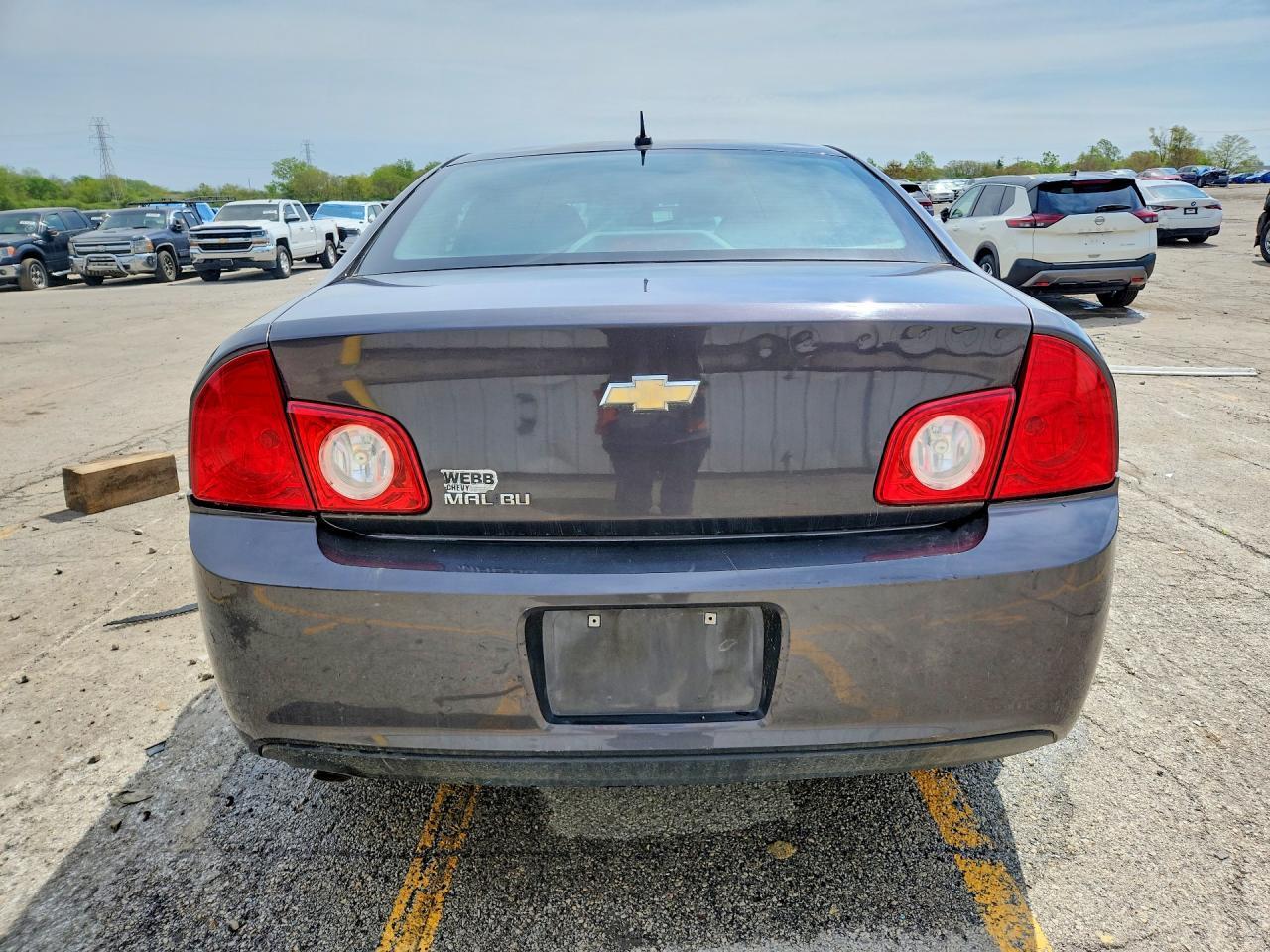 2011 Chevrolet Malibu Ls - Фото 6
