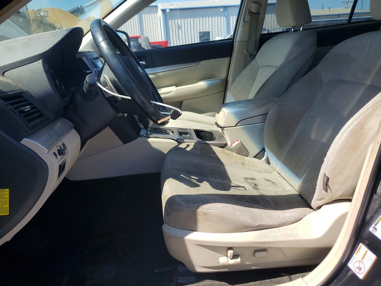 2012 Subaru Outback 2.5I Premium - Фото 7