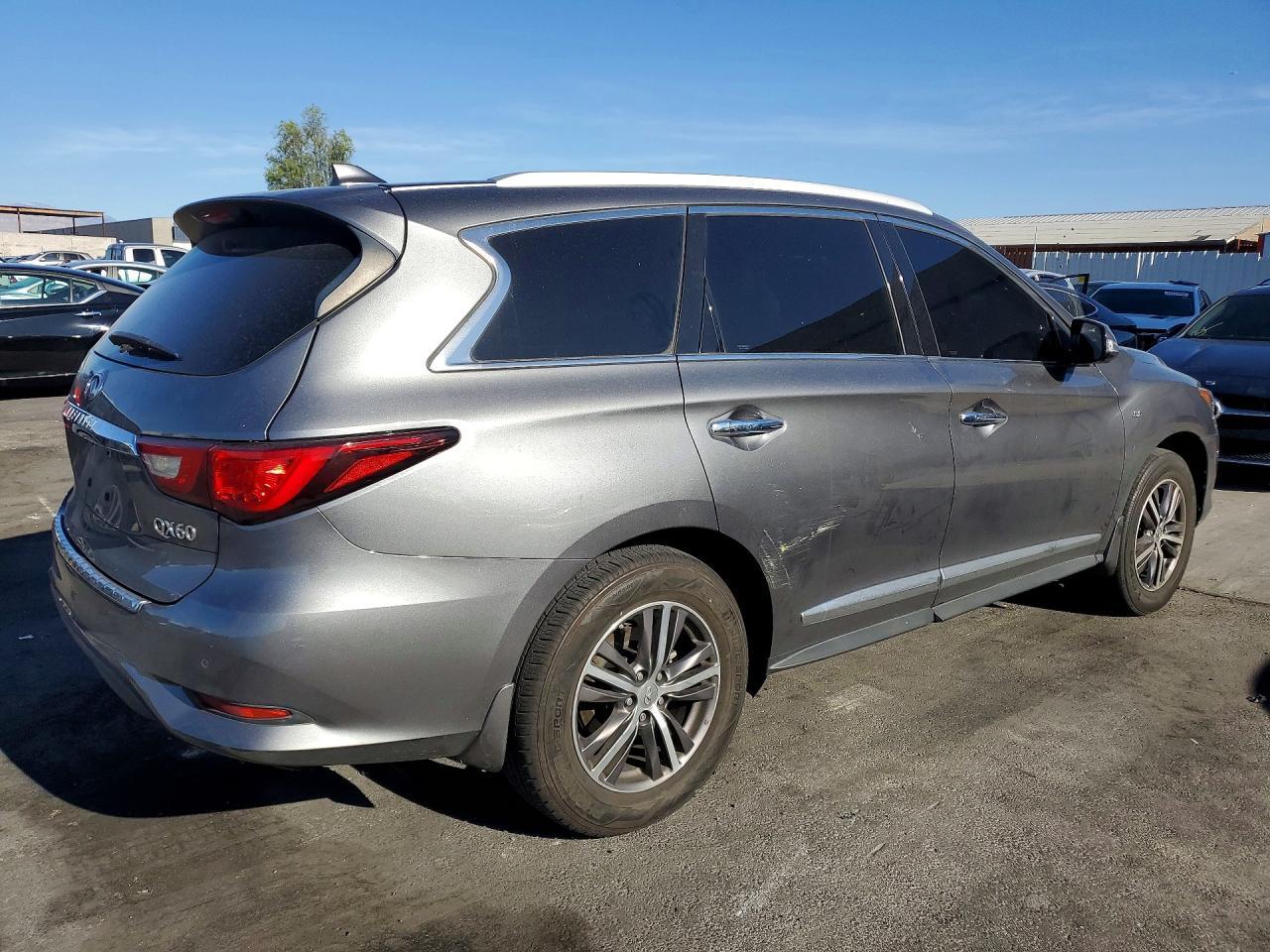 2018 Infiniti Qx60 Base - Фото 3