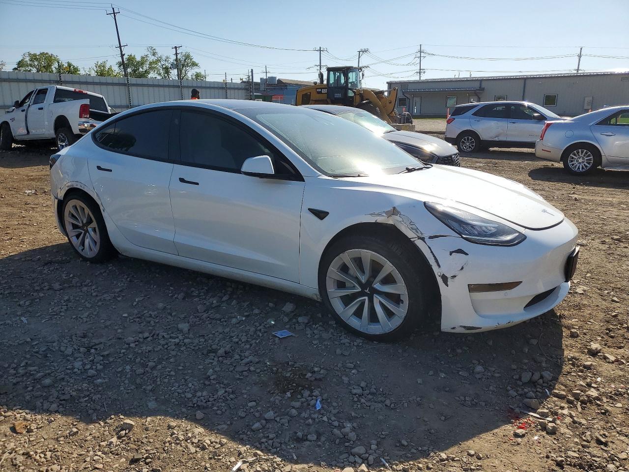 2021 Tesla Model 3 - Image 4