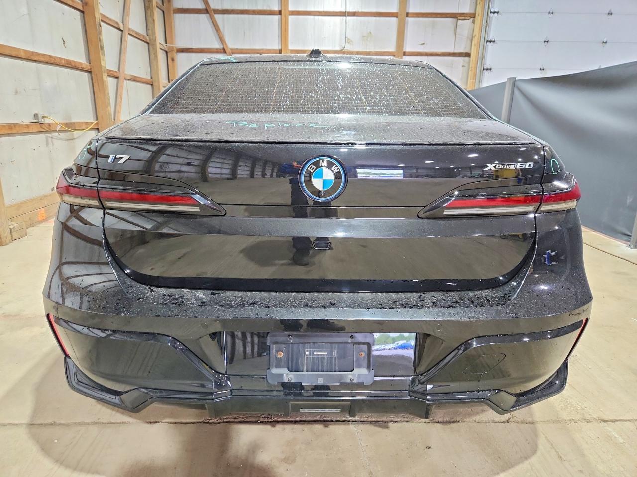 2024 BMW I7 xDrive60 - Фото 6