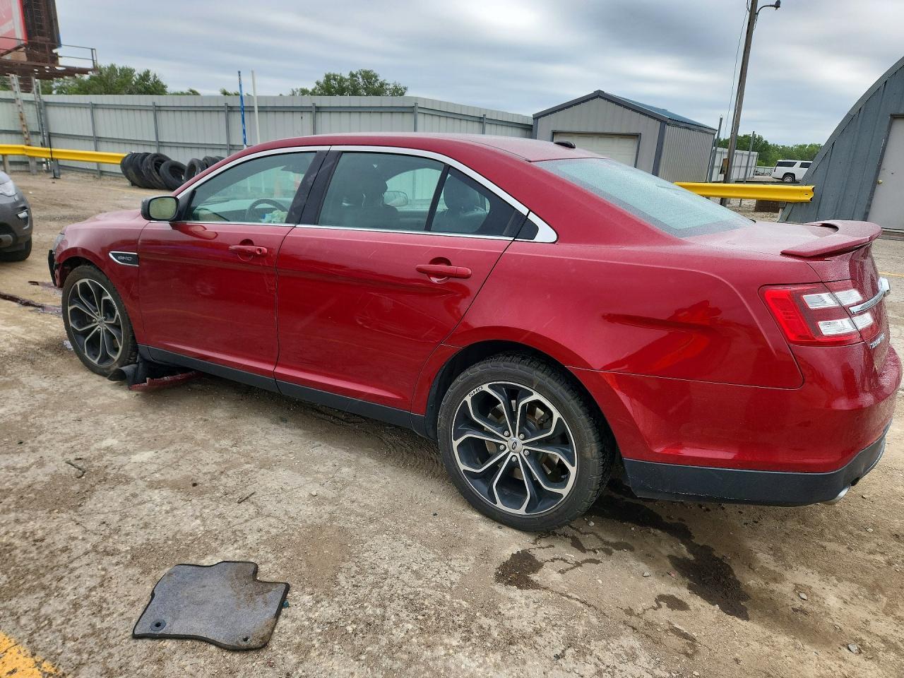 2013 Ford Taurus Sho - Фото 2