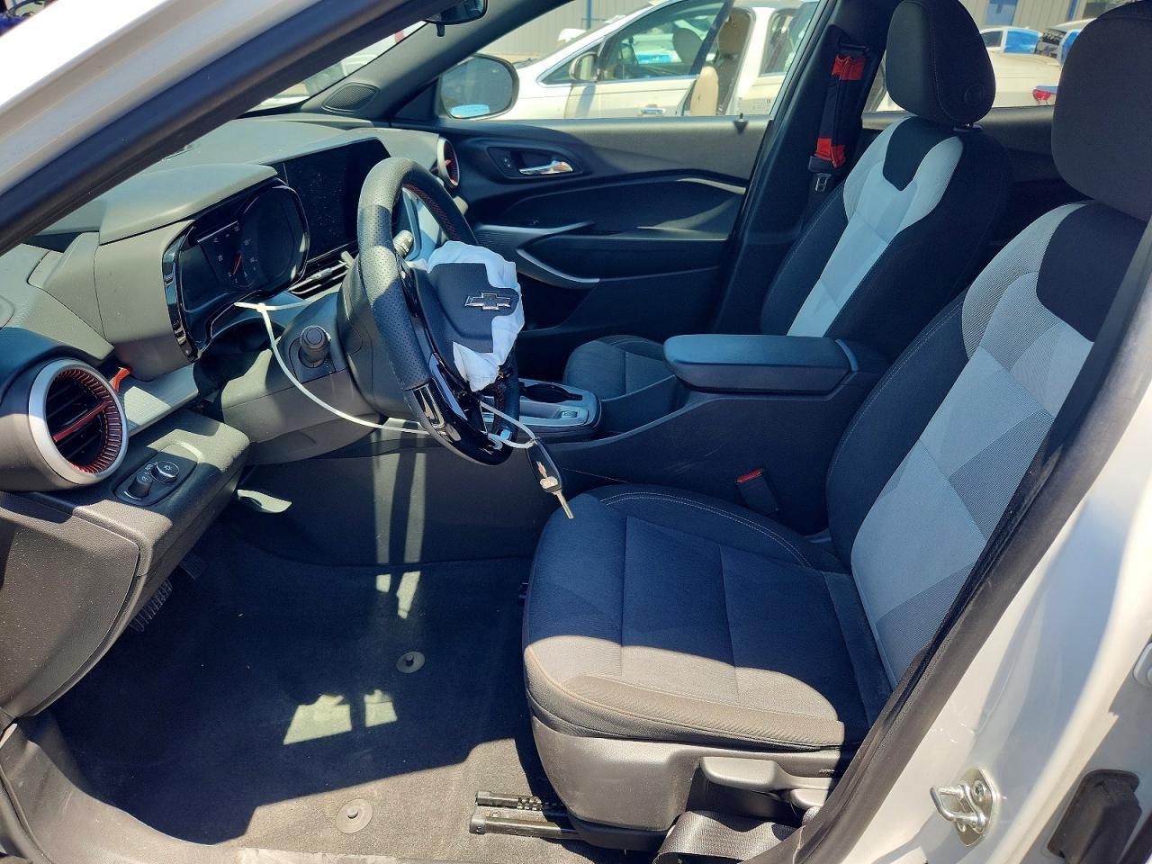 2024 Chevrolet Trax 1Rs - Фото 7