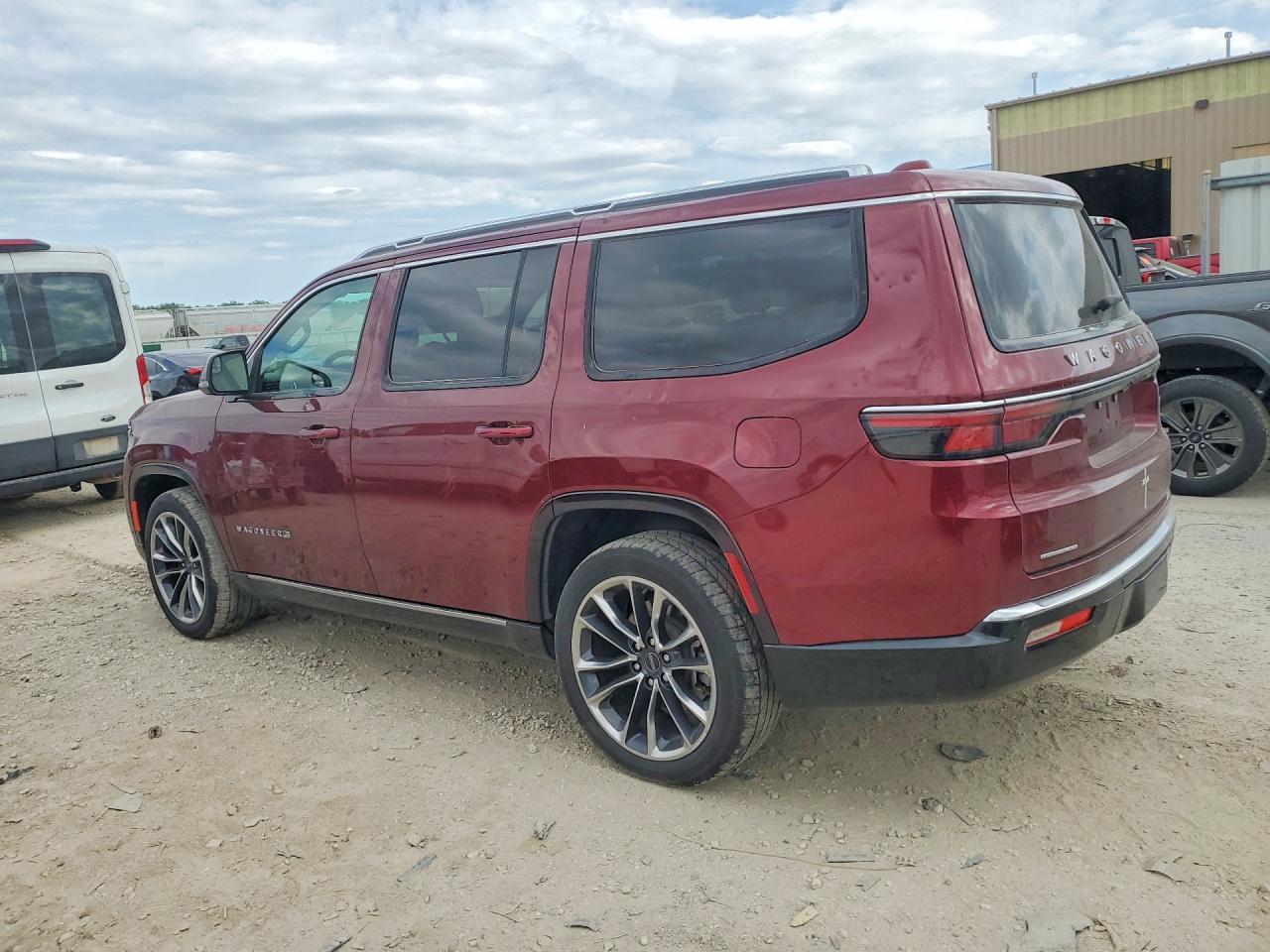 2022 Jeep Wagoneer Series Iii - Image 2
