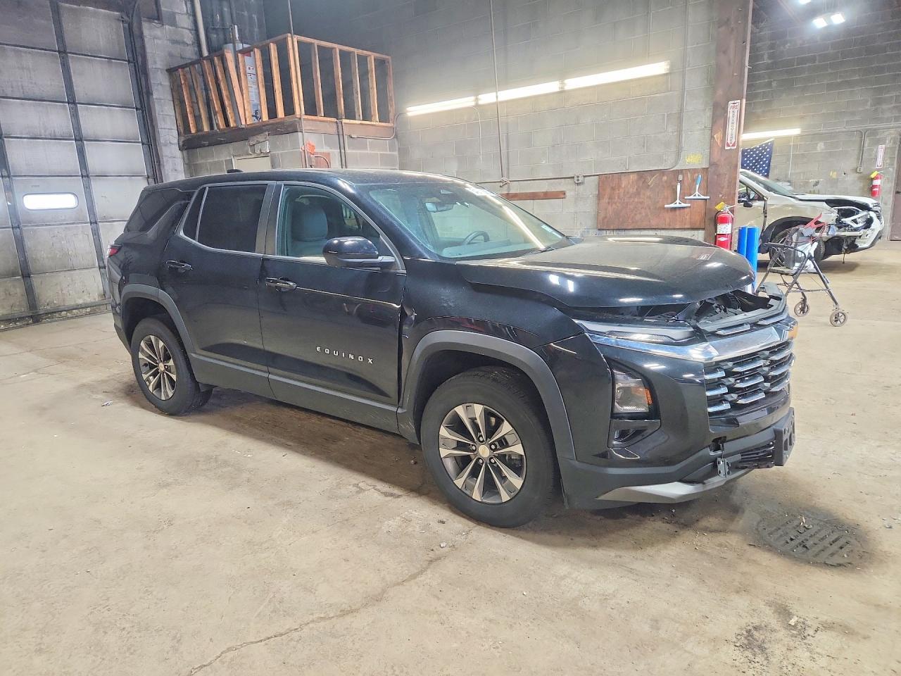 2025 Chevrolet Equinox Lt - Image 4
