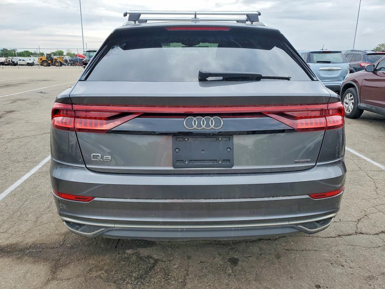 2019 Audi Q8 Premium - Image 6