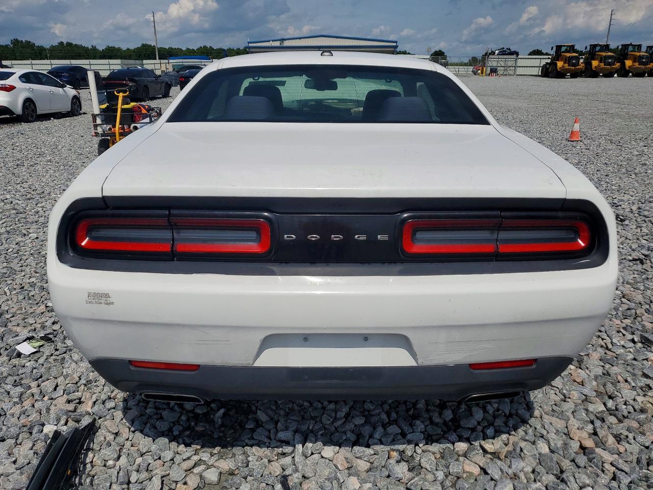 2015 Dodge Challenger Sxt - Фото 6