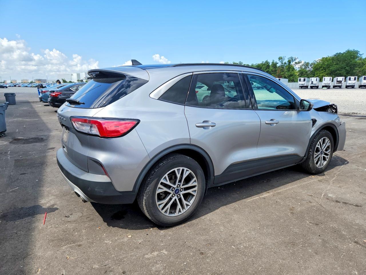 2022 Ford Escape Sel - Фото 3