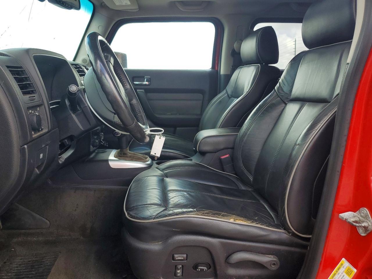 2006 Hummer H3 - Image 7