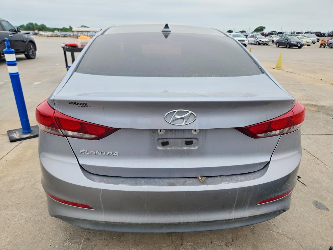 2017 Hyundai Elantra Se - Фото 6