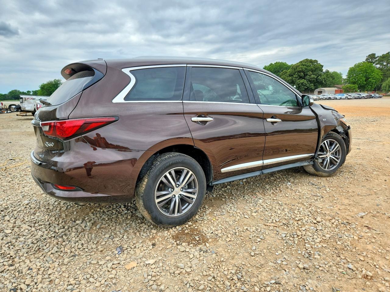 2019 Infiniti Qx60 Luxe - Фото 3