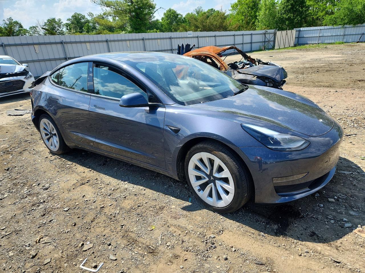 2023 Tesla Model 3 - Image 4